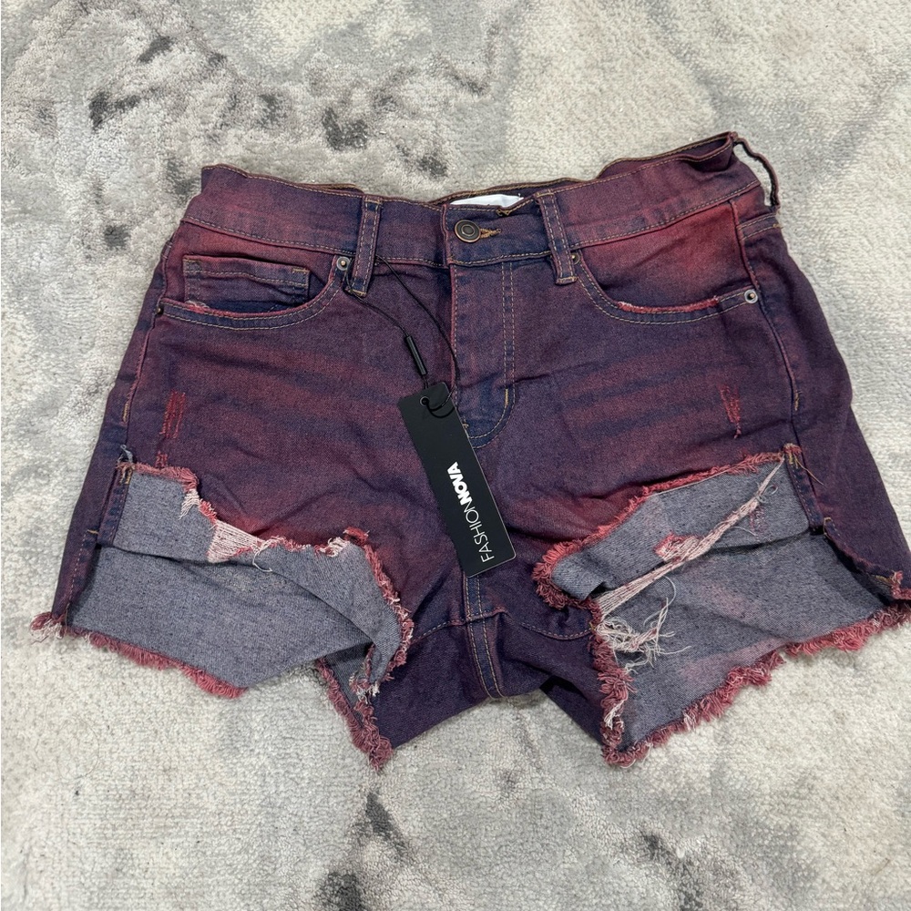 NWT Fashion Nova women’s shorts size 9